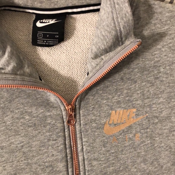 NIKE Sweatshirt - Picture 5 of 6